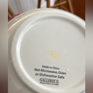 Gallerie II large Christmas bowl